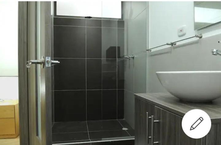 Apartment Hermoso En La Mejor Zona De 502 Bogotá